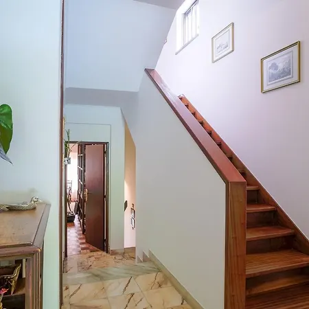 Semesterbostad Casa Do Castro @ Charming House With Pool